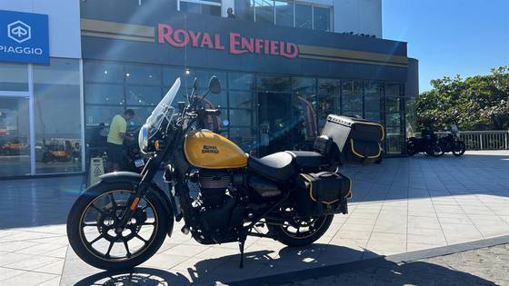 ROYAL ENFIELD METEOR 350 FIREBALL ROYAL ENFIELD METEOR 350 FIREBALL